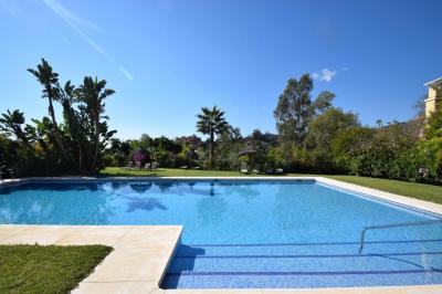 House for sale in Los Naranjos - 361-13932P