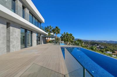 Villa for sale in La Fustera - BS-N-1032