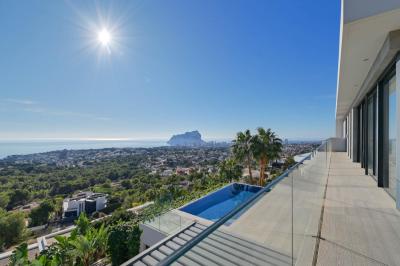 Villa for sale in La Fustera - BS-N-1032