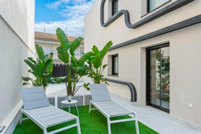 Вилла на продажу в Torre de la Horadada - TH-SM-1012 Вилла на продажу в Torre de la Horadada - TH-SM-1012