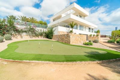 Вилла на продажу в Villamartín-Las Filipinas - CO-N-1037 Вилла на продажу в Villamartín-Las Filipinas - CO-N-1037