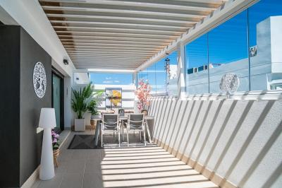 Huis te koop in Los Balcones - Los Altos del Edén - RE-22054 Huis te koop in Los Balcones - Los Altos del Edén - RE-22054