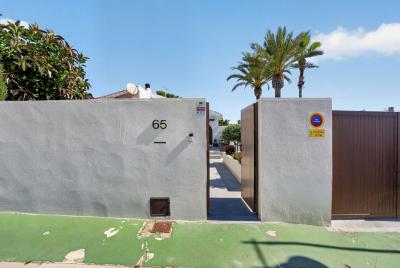 Villa for sale in Nueva Torrevieja - TO-SM-1233 Villa for sale in Nueva Torrevieja - TO-SM-1233