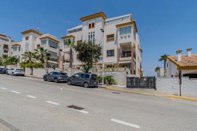 Apartment for sale in Urbanizaciones - DGM-SM-1122