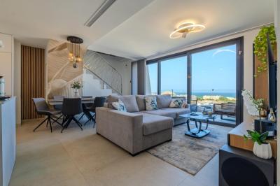 Flat for sale in Urbanizaciones - DGM-SM-1124