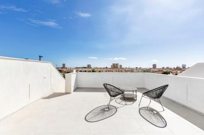 Villa for sale in Los Alcázares - NB-86562