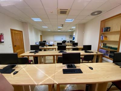 Premises for sale in Diezmo - IADEE