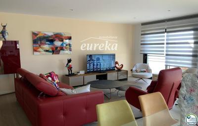 Chalet for sale in Port Esportiu - Puig Rom - Canyelles - 2739