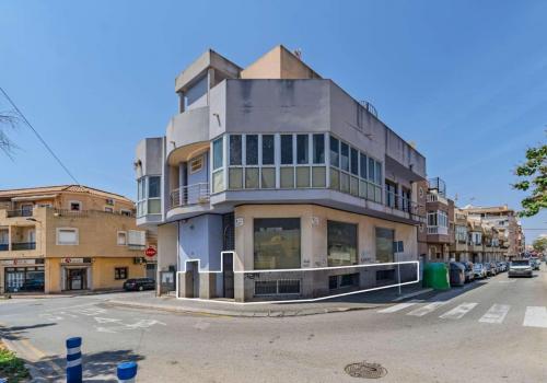 Locale in vendita a Antonio Machado, Torrevieja - JR-43 Locale in vendita a Antonio Machado, Torrevieja - JR-43