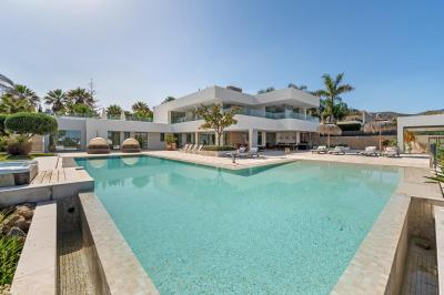 Villa for sale in Los Naranjos - SV2310