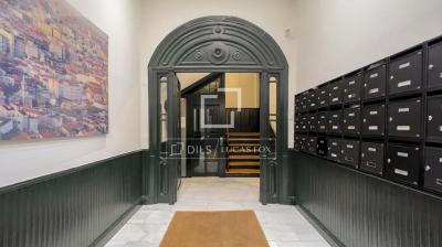 Apartment for sale in Madrid - MAD68276