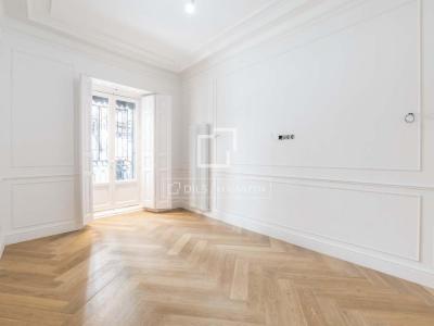 Apartment for sale in Madrid - MAD68488