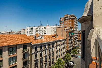 Apartment for sale in Madrid - MAD72081