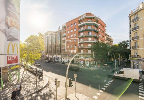 Apartment for sale in Madrid - MAD73105