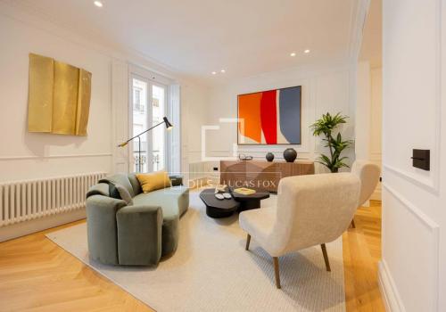 Apartment for sale in Madrid - MAD66896