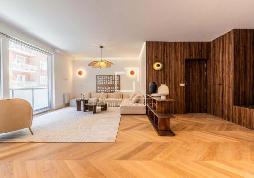 Apartment for sale in Madrid - MAD73947