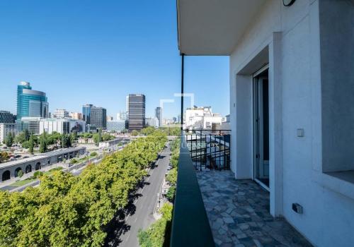 Apartment for sale in Madrid - MAD73402