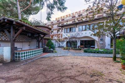 Hotel en venta en L'Espluga de Francolí - TAR55486