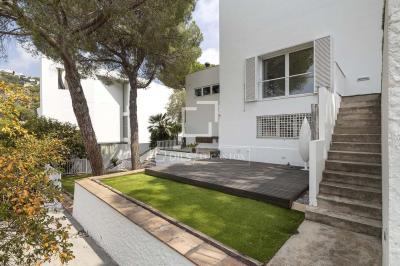 Maison à louer à Barcelone - BCNR69918 Maison à louer à Barcelone - BCNR69918