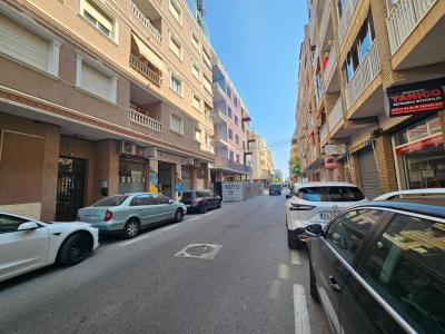 Playa del Cura كراج للبيع, توريفايجا - DMRE69 Playa del Cura كراج للبيع, توريفايجا - DMRE69