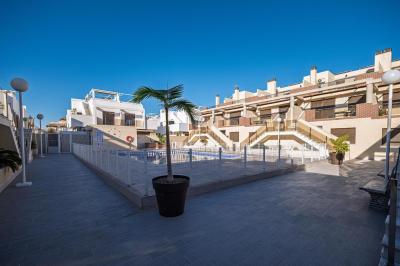 Huoneisto myytävänä Cabo Roig - HS-80502 Huoneisto myytävänä Cabo Roig - HS-80502
