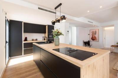 Holiday rental villa in Las Brisas, Marbella - EC-RE2050AS Holiday rental villa in Las Brisas, Marbella - EC-RE2050AS
