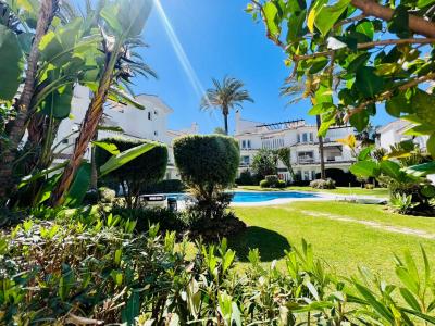 Holiday rental apartment in La Dama de Noche-La Alzambra - EC-RE2091S Holiday rental apartment in La Dama de Noche-La Alzambra - EC-RE2091S