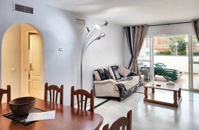 Apartamento en alquiler en Puerto Banús - EC-RE0014L Apartamento en alquiler en Puerto Banús - EC-RE0014L