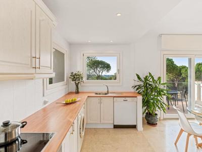 Holiday rental apartment in Aloha - EC-RE0119S Holiday rental apartment in Aloha - EC-RE0119S