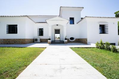 Villa zum miete in Las Brisas, Marbella - EC-RE0031L Villa zum miete in Las Brisas, Marbella - EC-RE0031L