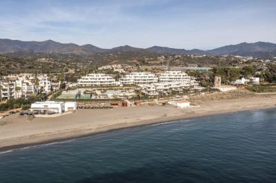 Villa for sale in Casco Antiguo, Marbella - EC-BD2581-D
