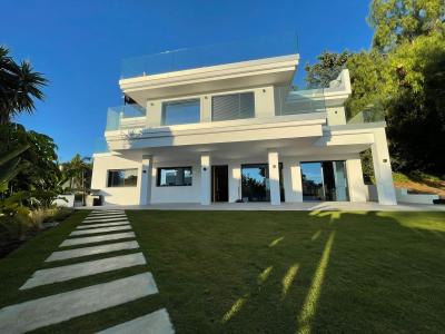 Вилла в аренду на время отпуска в Las Brisas - EC-RE2009AS Вилла в аренду на время отпуска в Las Brisas - EC-RE2009AS