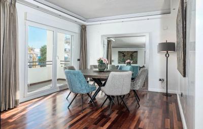 Апартаменты в аренду в Puerto Banús - EC-RE1079L Апартаменты в аренду в Puerto Banús - EC-RE1079L