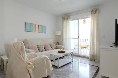 Апартаменты в аренду в Puerto Banús - EC-RE1195L Апартаменты в аренду в Puerto Banús - EC-RE1195L