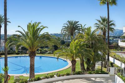 出售酒店式公寓Lomas De Marbella Club-Puente Romano - 3saArkaHill