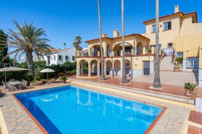 Villa for sale in Playa Bahía Dorada - CimaSueños