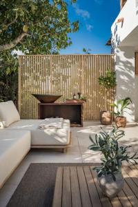 Villa en venta en Lomas de Marbella Club-Puente Romano - AXCasaManca Villa en venta en Lomas de Marbella Club-Puente Romano - AXCasaManca