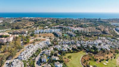 Villa for sale in La Concha-Resina Golf - 3savillapinot