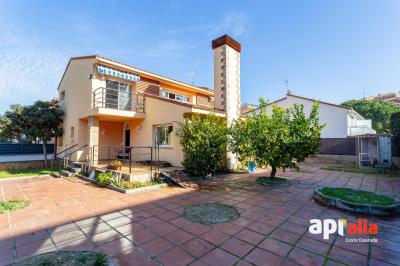 Casa en venta en Centre, Salou - EXCL APIALIA 104031 Casa en venta en Centre, Salou - EXCL APIALIA 104031