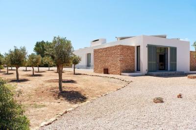 House for sale in El Pilar de La Mola, Formentera - CW-N-MA-480