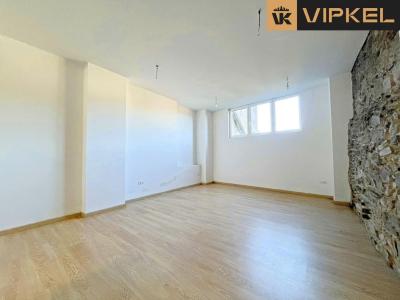 بيتانزوس; محلي للإيجار - DC-0103 بيتانزوس; محلي للإيجار - DC-0103
