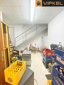 Locale in vendita a Marín - BV-0116