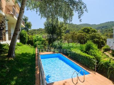 Villa for sale in Sa Riera - Sa Fontansa - 02752