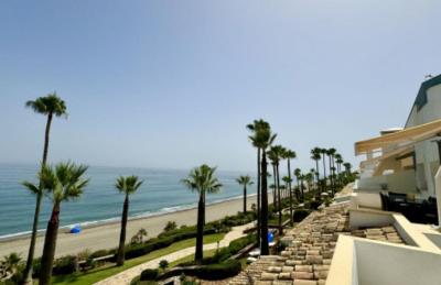 Piso in vendita a Estepona - R5009188