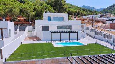 Hus till salu i Alhaurín de la Torre - R5140837 Hus till salu i Alhaurín de la Torre - R5140837