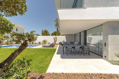 Huis te koop in Linda Vista-Nueva Alcántara-Cortijo Blanco - R5018266 Huis te koop in Linda Vista-Nueva Alcántara-Cortijo Blanco - R5018266