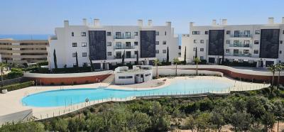 Квартира на продажу в El Higuerón - Capellania, Benalmádena - R5341915 Квартира на продажу в El Higuerón - Capellania, Benalmádena - R5341915