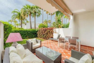 Casa in vendita a Estepona - R5299987