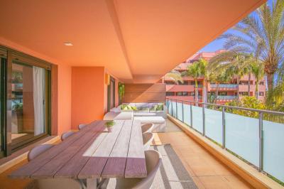 Appartamento in vendita a Estepona - R5226460