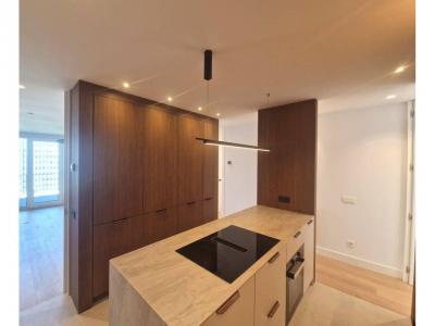 Flat for sale in El Viso - 3681930696